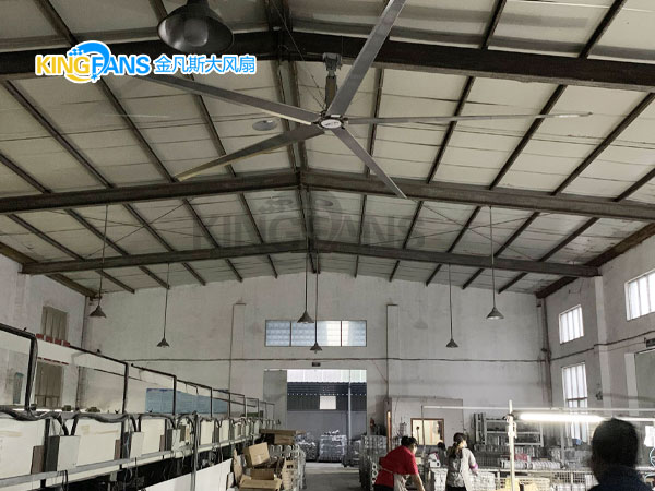 選擇工業大風扇有什么技巧嗎? 選擇工業大風扇有什么技巧嗎?